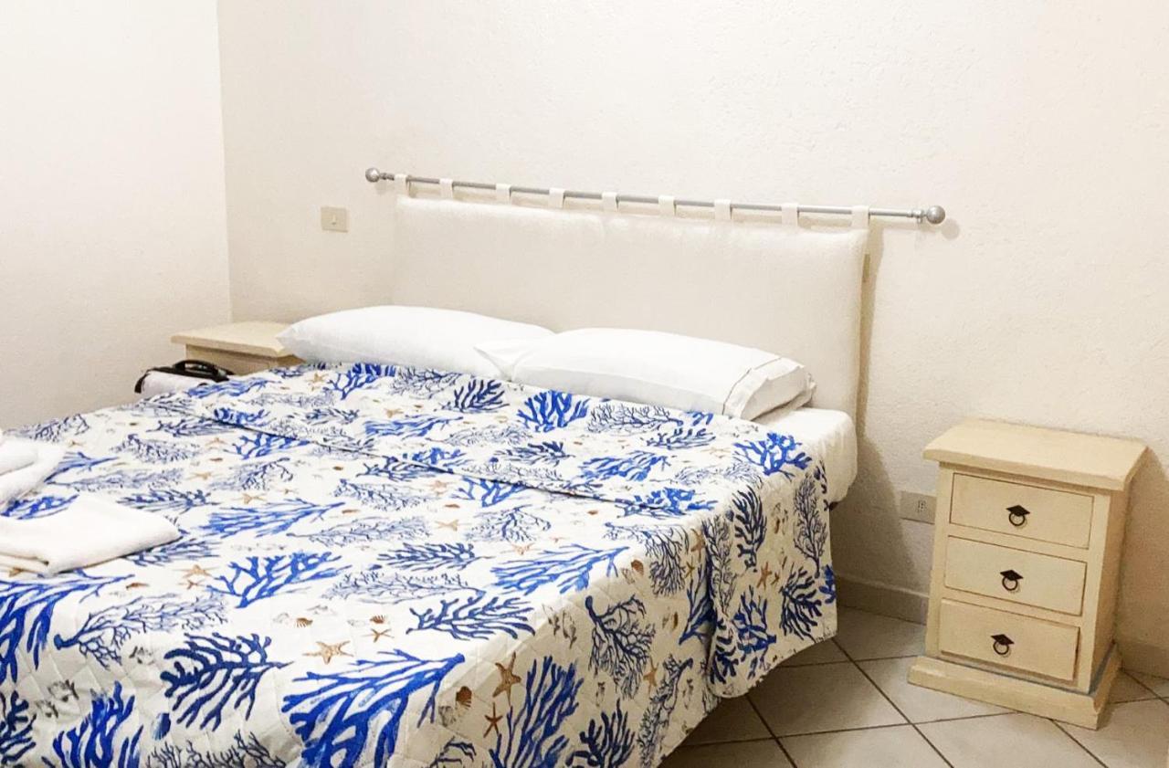 Le Gemme Di Mirto Aparthotel Palau Kültér fotó